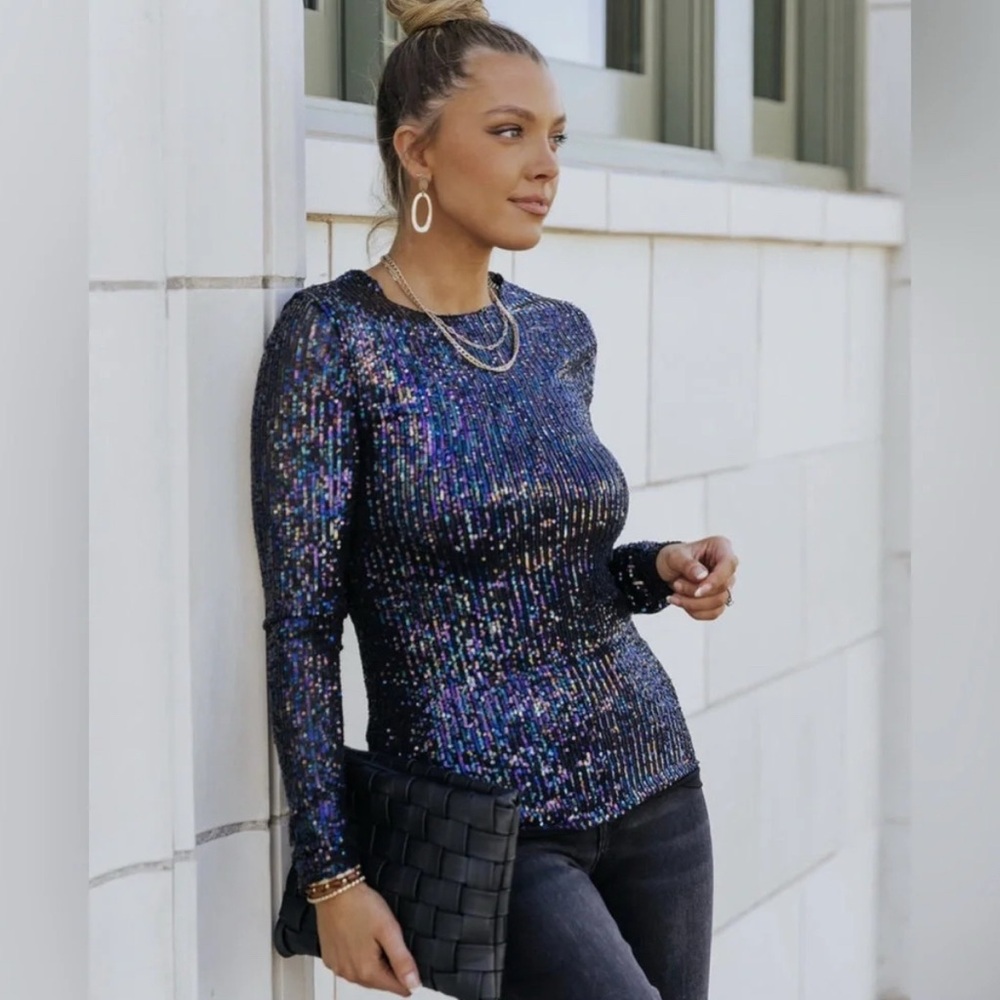 NWT FREE PEOPLE GOLD RUSH SEQUIN TOP SIZE SMALL